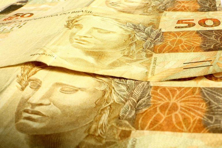 Governo anuncia novo bloqueio no orçamento