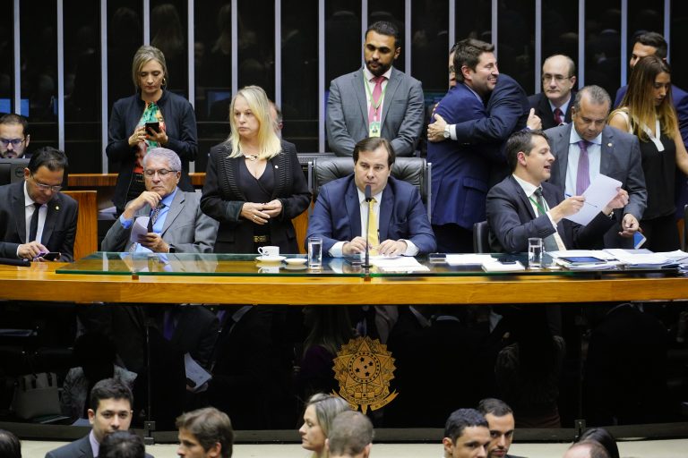 Texto-base da MP da Liberdade Econômica é aprovado pela Câmara