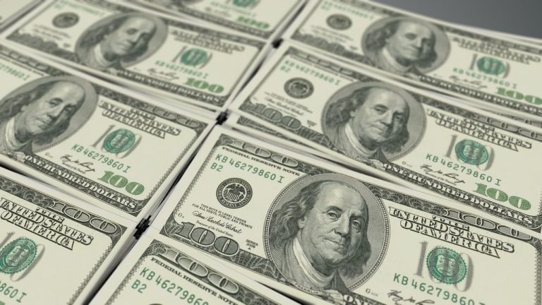 Fluxo cambial em agosto fecha com saldo negativo de US$ 4,31 bi