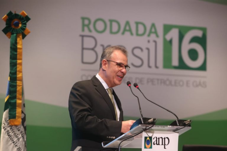Leilões de petróleo e gás devem gerar R$ 1,1 trilhão em investimentos