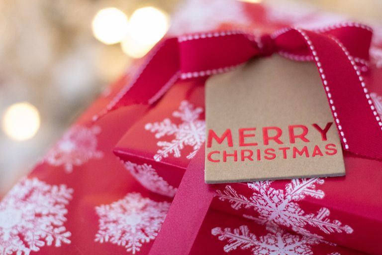 Oferta de vagas no comércio para o Natal será a maior em seis anos