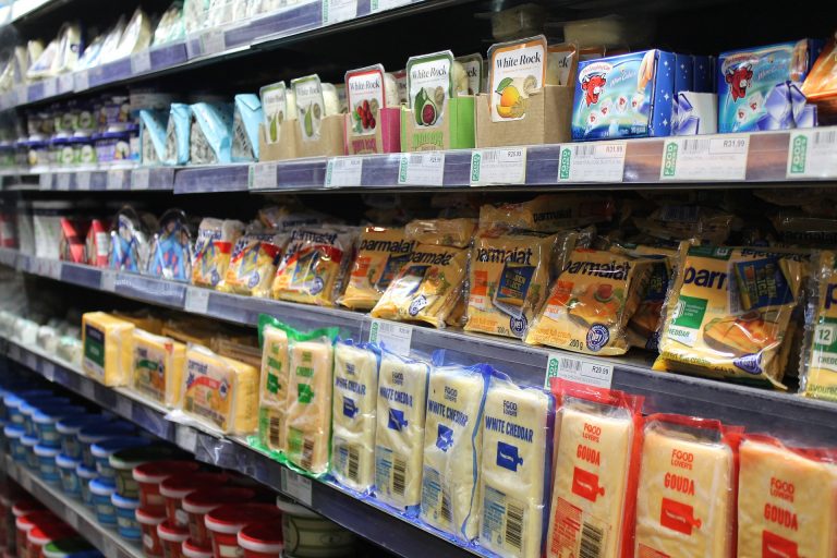 Vendas de supermercados sobem 4,3% em outubro