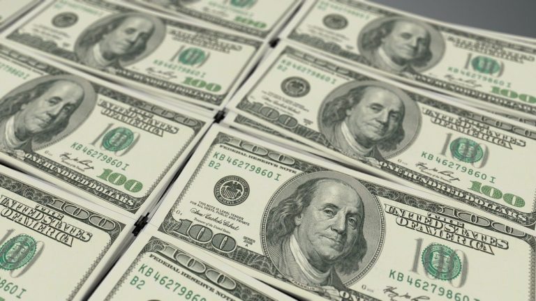 Bolsa de Valores cai 7% com o coronavírus