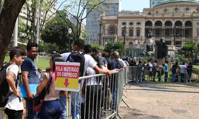 Desemprego recorde | Imagem: Agência Brasil