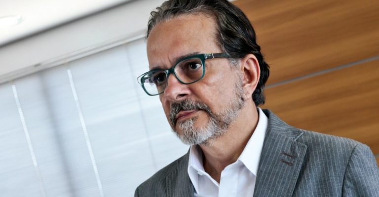 Lavareda: governadores venceram a dimensão sanitária, mas foram derrotados por Bolsonaro na dimensão econômica