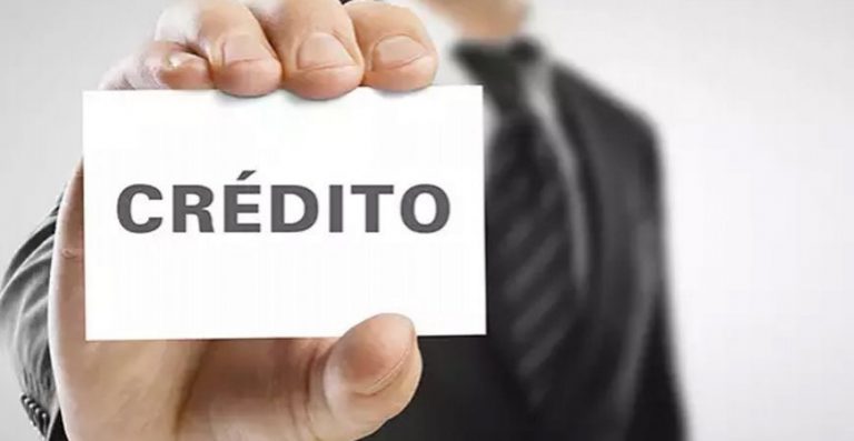 Brasileiro está mais reticente em obter crédito