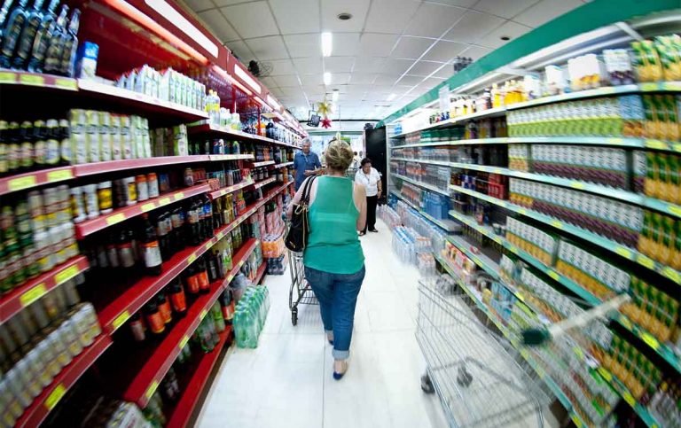 Economia em 2021: entre todos os entrevistados, 41% acreditam que a economia vai piorar e 28% acham que a situação fica como está