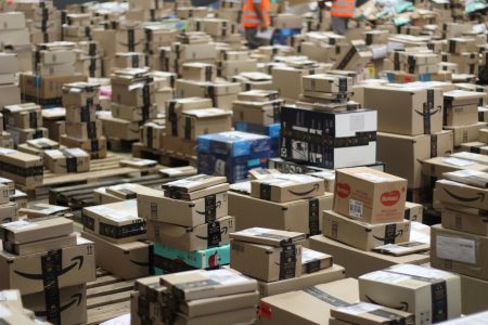 Volume de pacotes do Prime Day Amazon deve aumentar 3 vezes este ano
