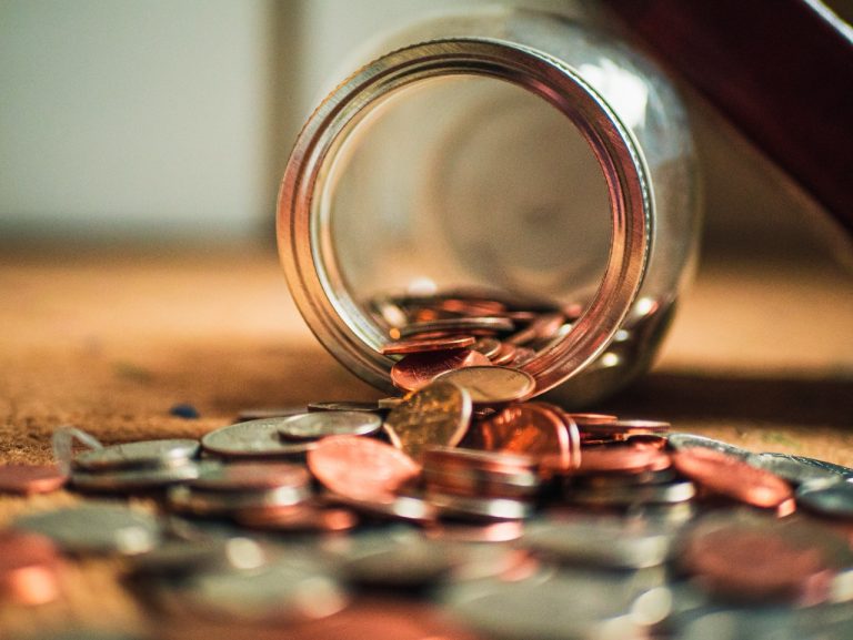Pesquisa aponta dificuldade de acesso a crédito e carta fiança surge como opção