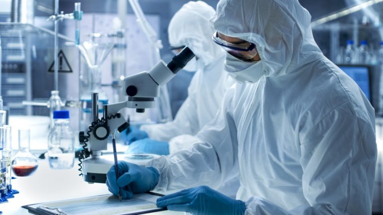 Nova tecnologia permite rastrear com muito mais velocidade as variantes do SARS-CoV-2