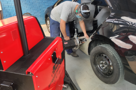 Maquinários que aliam tecnologia à oficina automotiva