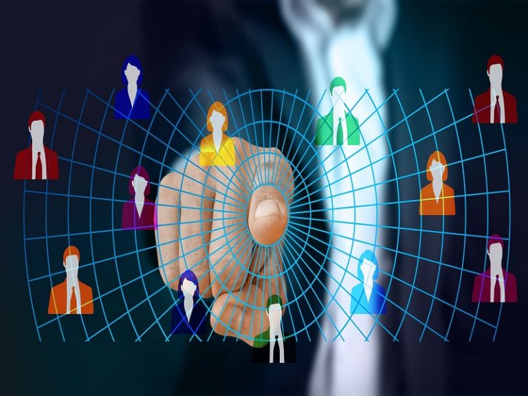 Inteligência Artificial possibilita maior agilidade e eficiência ao setor de Recursos Humanos no recrutamento e seleção de profissionais