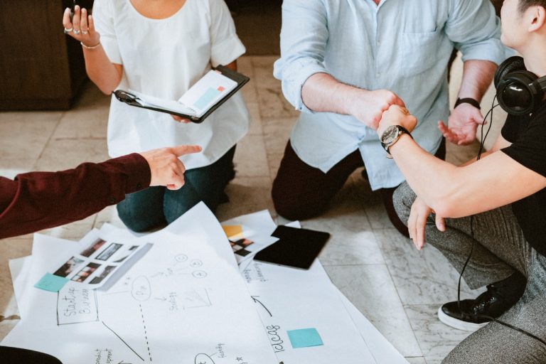 Com alta relevância entre empresas, marketing cresce junto de profissionais criativos