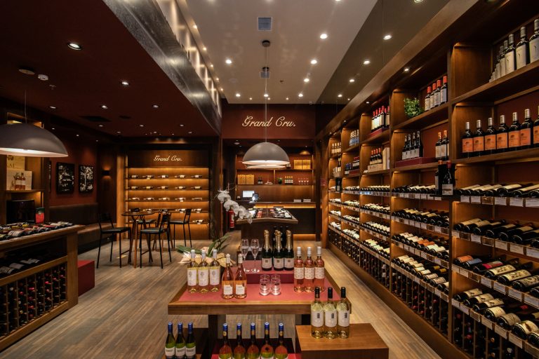 Consumo de vinhos aumenta no país e cresce procura por franquias no setor