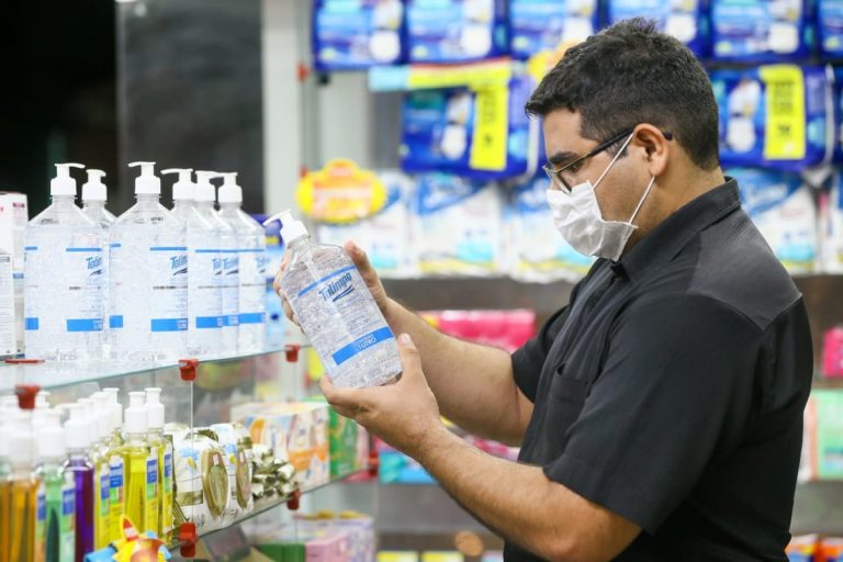 Compras maiores, de abastecimento, são as mais realizadas no comércio eletrônico sem utilização de aplicativos de mensagens (61,5%), que se mostraram boas soluções para compras de urgência (4% contra 1,2% nas compras online sem aplicativo), proximidade e reposição.