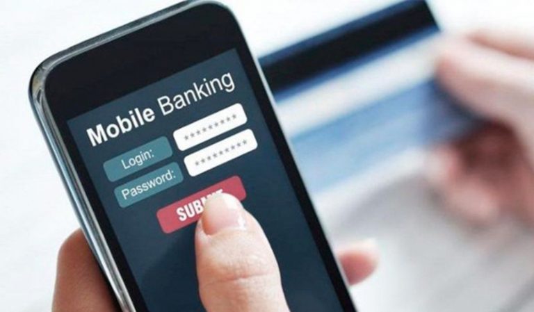 Brasil lidera digitalização bancária na América Latina