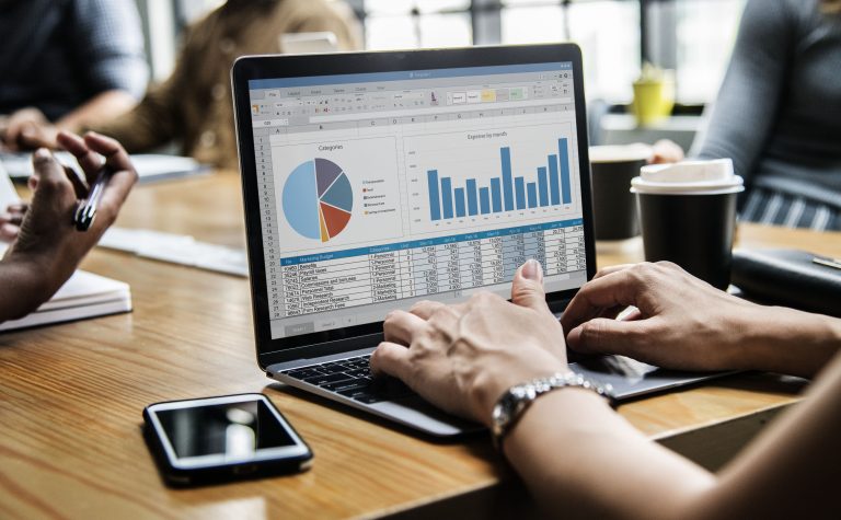 Saber como calcular os custos de uma loja e-commerce ainda é um desafio