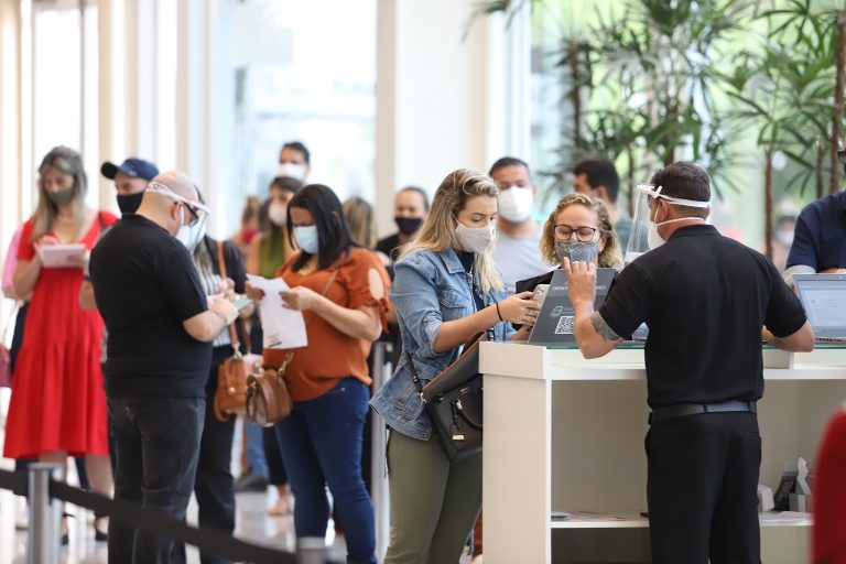 Feira de casa e decoração reúne conteúdos de nomes do mundo do design, marketing e economia