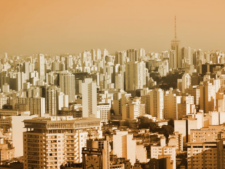 Quais bairros de São Paulo são mais buscados para comprar imóvel?