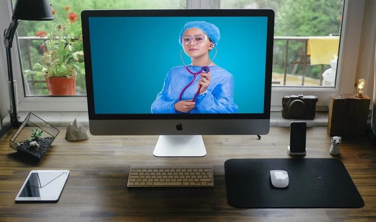 Empresas de telemedicina receberam investimentos no valor de 15 bilhões de dólares em 2021