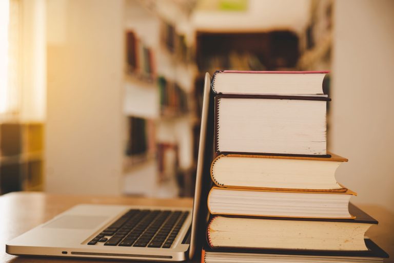 E-books são apontados como nova tendência para atrair consumidores