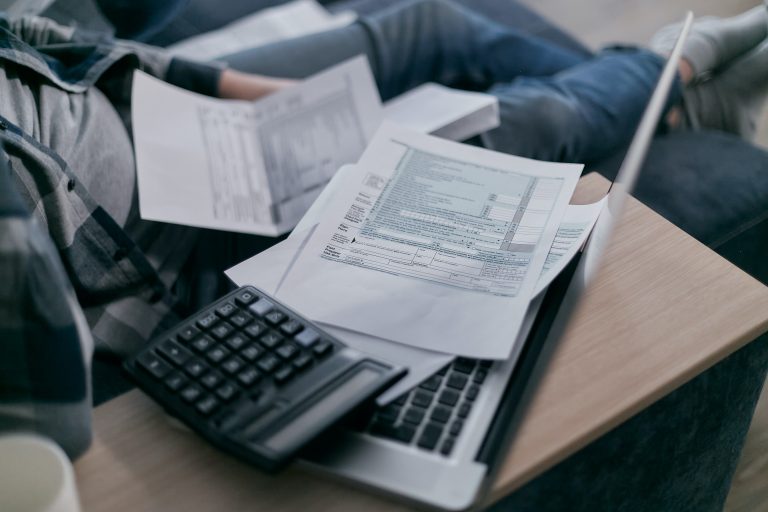 Receita Federal emite comunicados e exibe sua atual capacidade de processamento