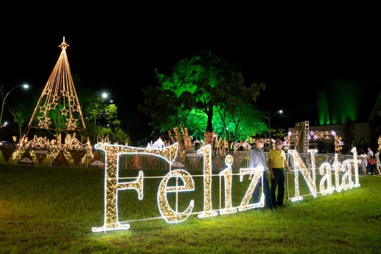 Natal de Águas e Luzes de Foz abre processo para receber propostas de decoração