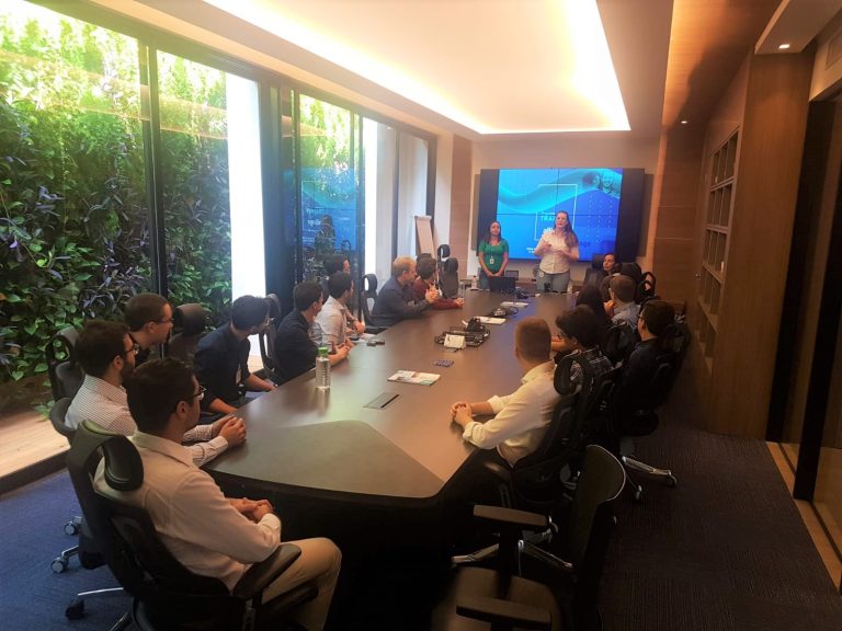 Multinacional do setor odontológico abre vagas em programa de trainee