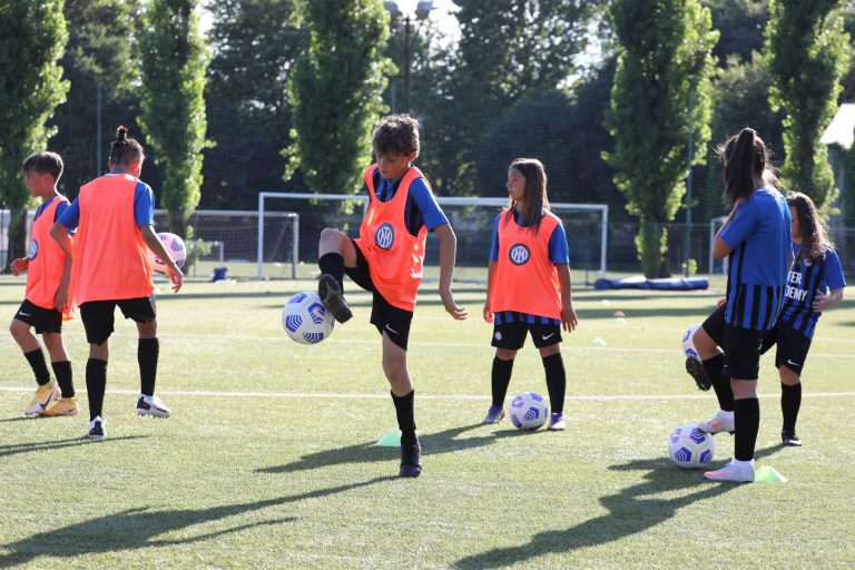 Professores de Educação Física podem se tornar donos de escolas de futebol