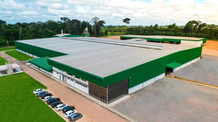 Malinski Madeiras cresce 20% em 2021 com aumento da demanda interna
