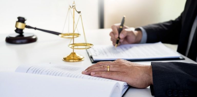STJ declara obrigatoriedade de autenticidade de assinaturas