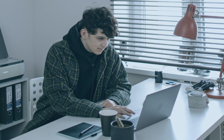 Investidores iniciantes: como começar a investir com pouco dinheiro