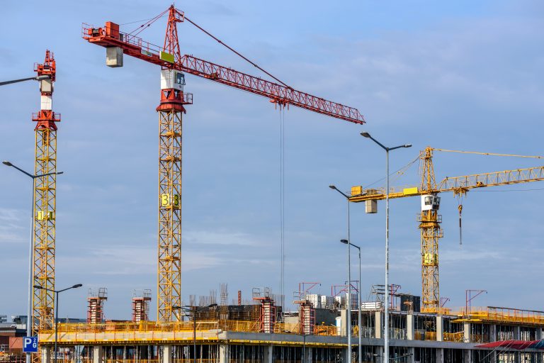 Em crescimento, área de construção civil aumenta busca por estagiários