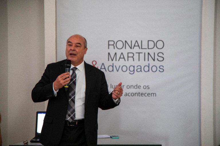 CEO de escritório jurídico recebe o prêmio “2021 Global CEO Excellence Awards”