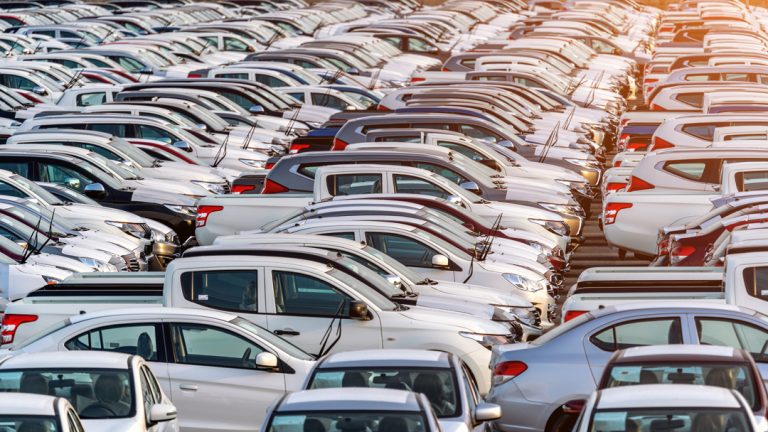 Carros usados ultrapassam 15 milhões de vendas em 2021