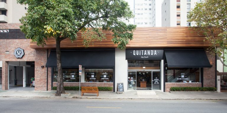 Mercado em Pinheiros cria campanha para incentivar a reciclagem de embalagens