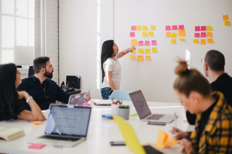 O mercado está cada vez mais competitivo e os desafios para os empreendedores crescem a cada dia.