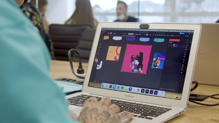 Agência cria campanha pelo conteúdo inteligente no marketing digital