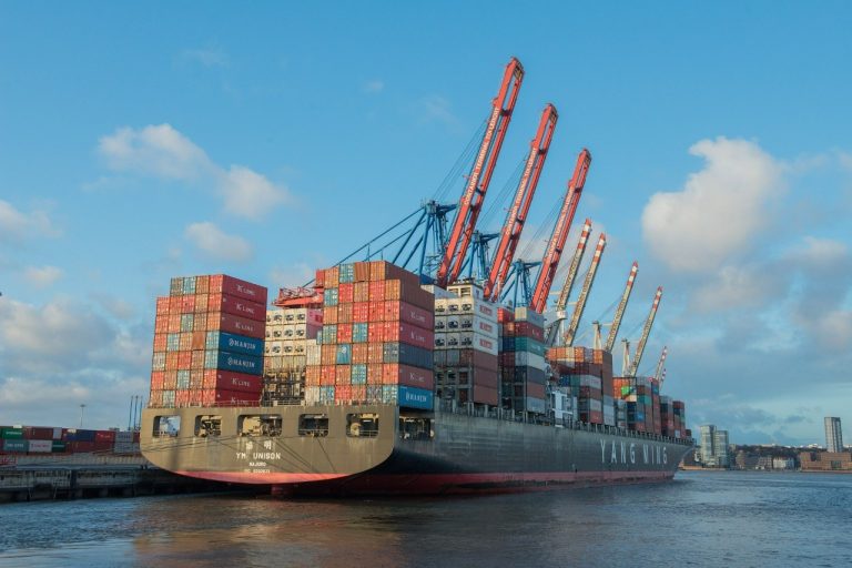 Demanda aquecida estimula exportações de cilindros de gás cloro