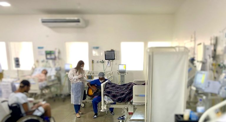 HEF - Hospital Estadual de Formosa | UTI | Musicoterapia