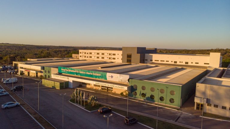 Fachada do Hospital Estadual do Centro-Norte Goiano (HCN), uma das unidades que o Núcleo de Epidemiologia recebeu a certificação
