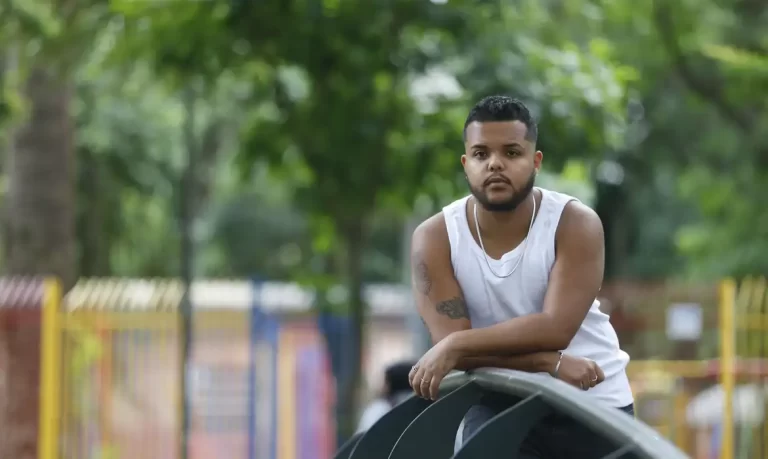 Mês da visibilidade trans | Preto Téo