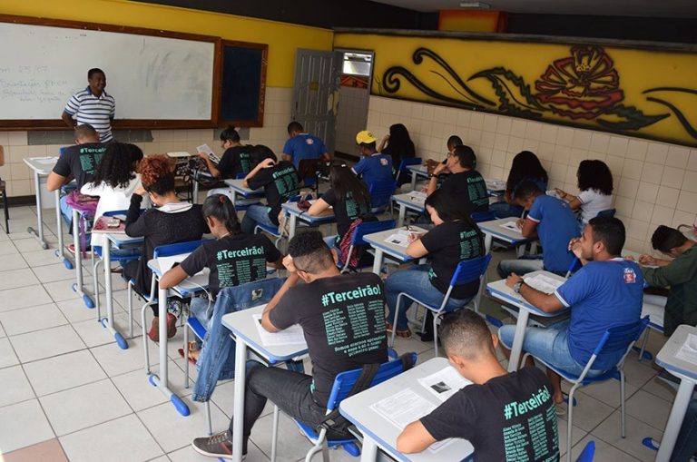 Estudantes do ensino médio. Foto: Suami Dias/ GOVBA/ Agência Senado