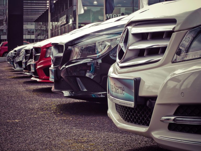 Carros. Foto: Pixabay