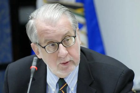 Síria em crise: Riscos e desafios após a queda de Bashar al-Assad