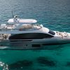 O iate Grande 25 Metri da Azimut Yachts, destacando seu design elegante e moderno.