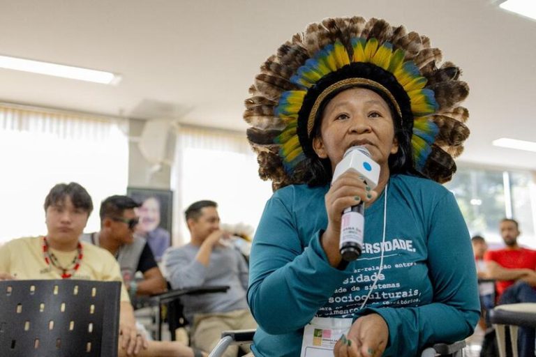 Semana da Sociobiodiversidade em Brasília foca na proteção da Amazônia e no papel das comunidades tradicionais na sustentabilidade.