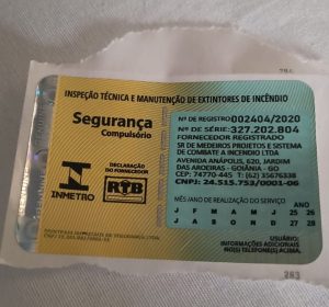 O projeto Inmetro na Palma da Mão levanta questões sobre a eficácia da certificação de produtos, com selos que dificultam a identificação de empresas responsáveis| Fraude | Casa da Moeda | Sicpa