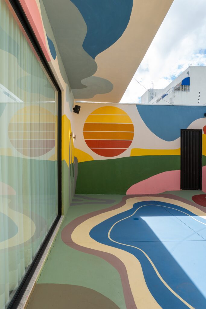 Clinica Oftalmológica, Clínica Tainan Oliveira em Palmas, destacando a arquitetura que reflete a brasilidade. Projeto do Arquiteto e CEO do Studio RIS, José Junior.